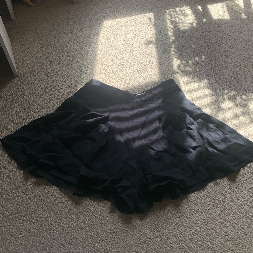 Aritzia Sunday Best skort